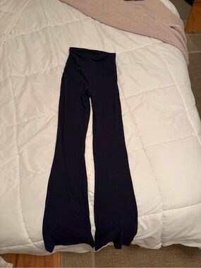 Groove Nulu High-Rise Flared Leggings- Navy